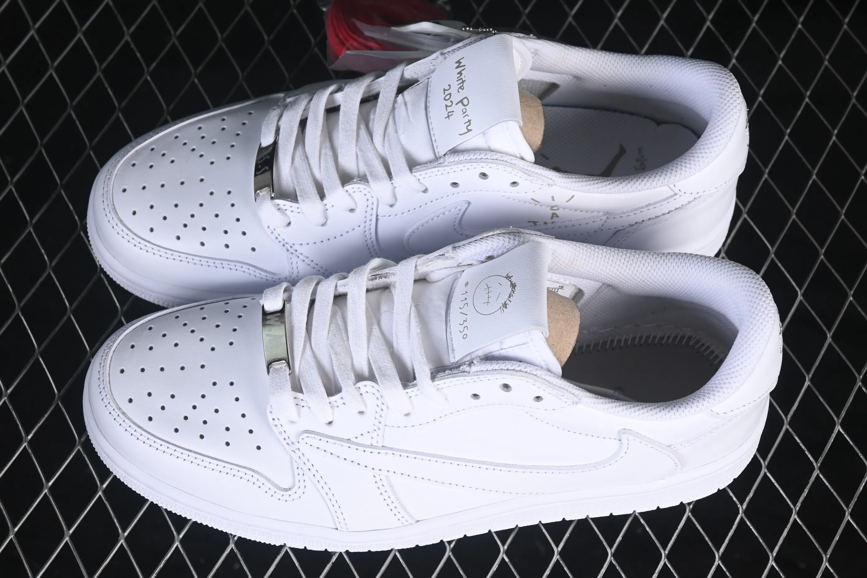 All categories Air Jordan Jordan series basketball shoes Air Jordan 1 Low ZG version Travis Scott x Air Jordan 1 Low OG AJ1 Joe 1 undercut low top full head layer TD1228-111